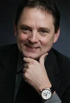 Roland Oostwegel, meester-goudsmid en horlogemaker